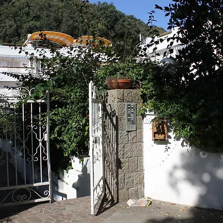 Apartment Mezzatorre Holiday